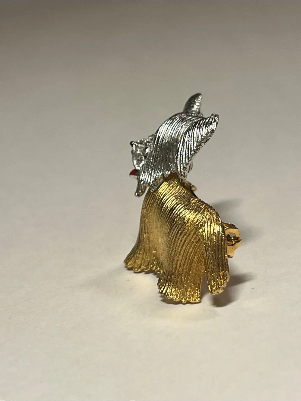 VTG Puppy Dog Brooch, Gold- & Silver-Toned, 6 Rhinestones & Red Enamel Tongue